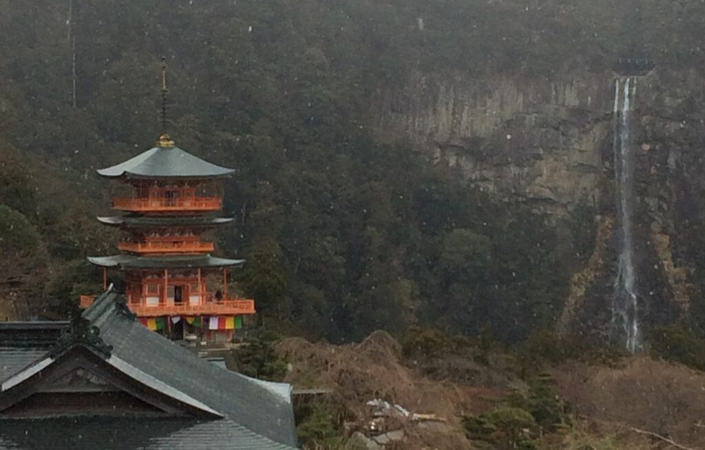 熊野那智大社と那智の滝